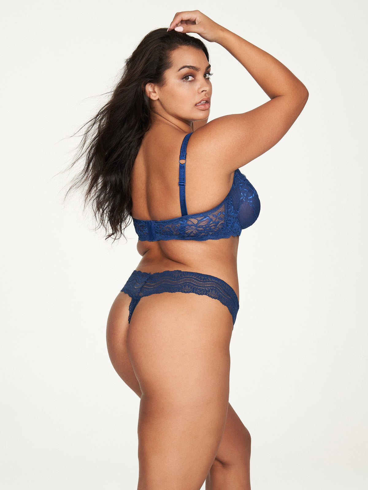 Charlotte Lace Full Figure Underwire Bra - Fredericks of Hollywood