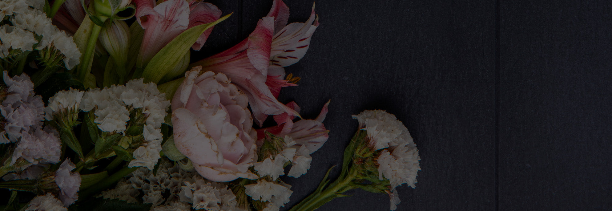 A close up of flowers.