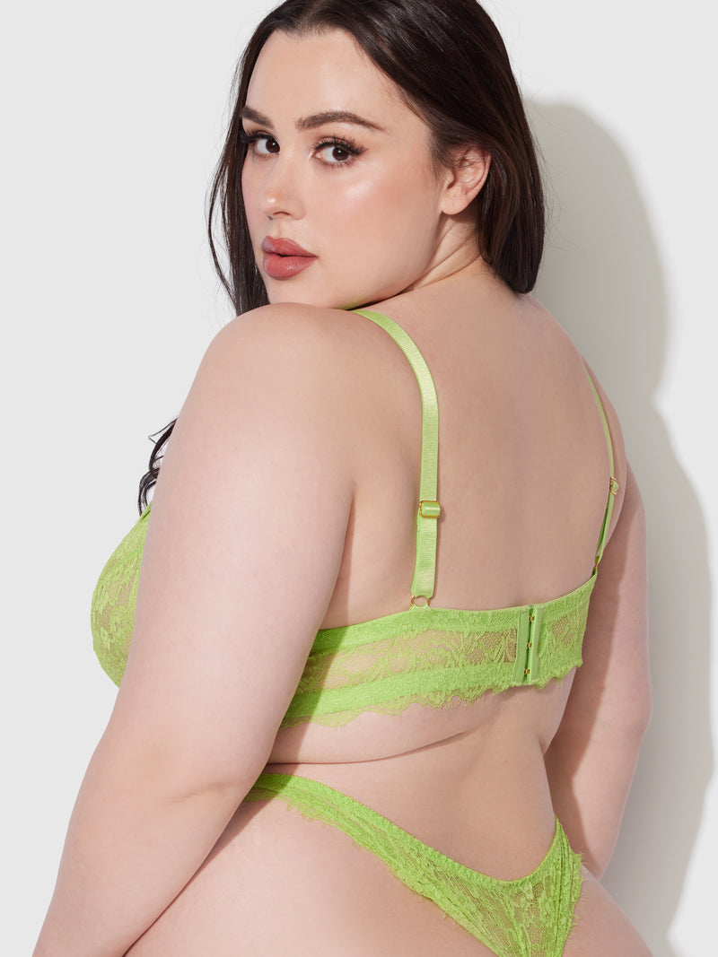 Kellie Unlined Lace Underwire Bra - Frederick's of Hollywood