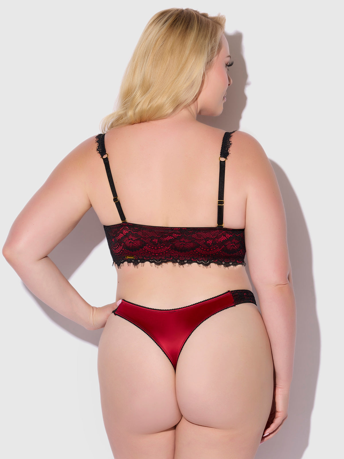 Lexi Lace Strapless Push Up Bra - Frederick's of Hollywood