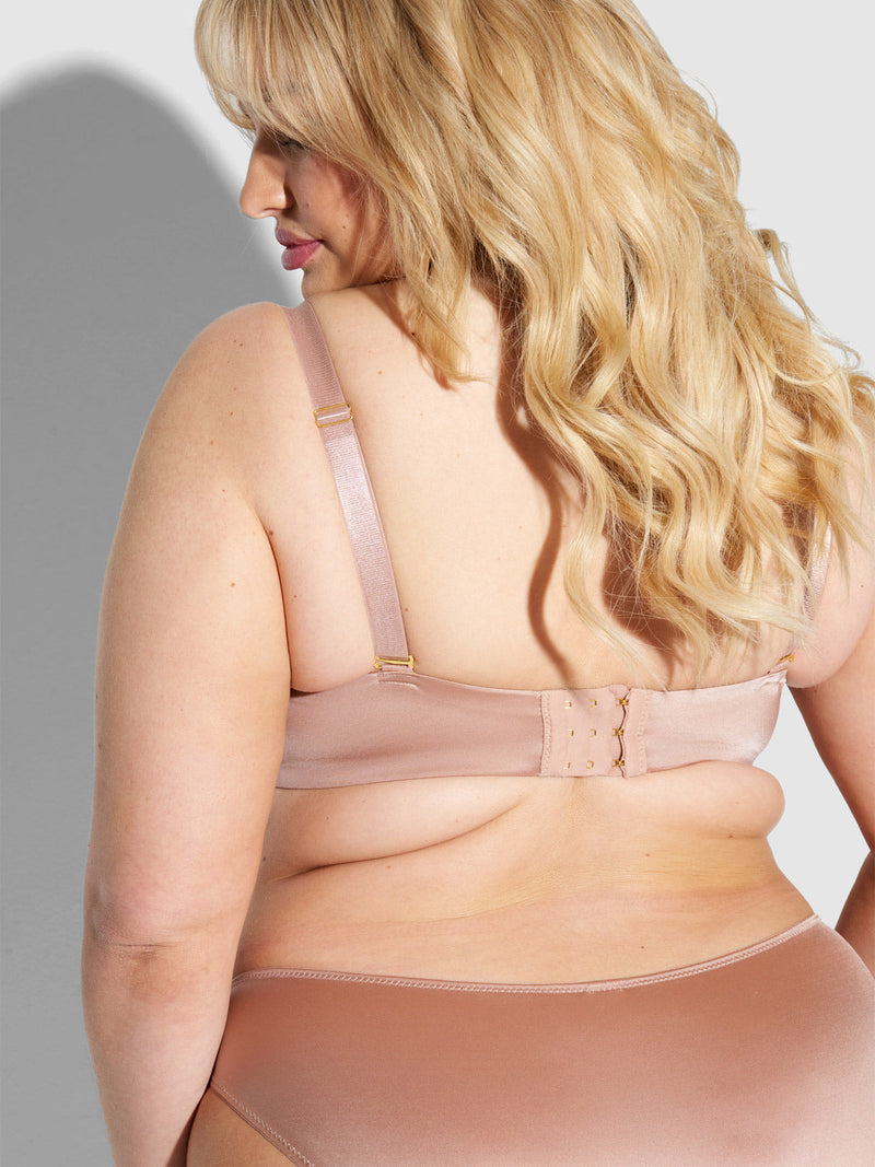 Lexi Strapless Push Up Bra - Fredericks of Hollywood