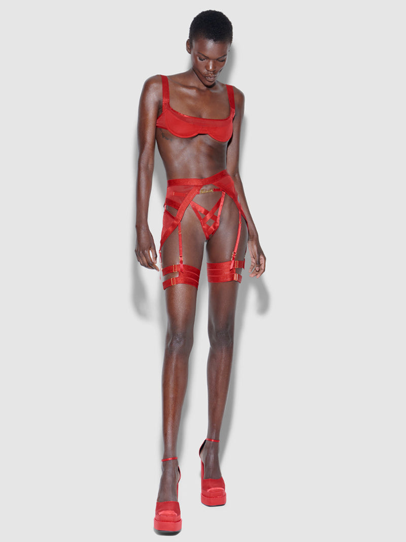 Raven Convertible Garter Belt - Fredricks of Hollywood